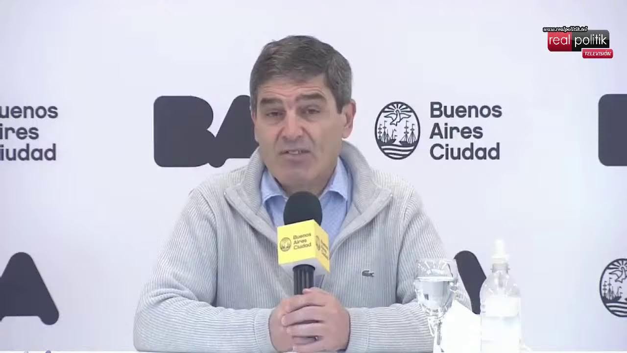Quirós sostuvo que la inmunidad de rebaño "está en debate" porque el COVID muta