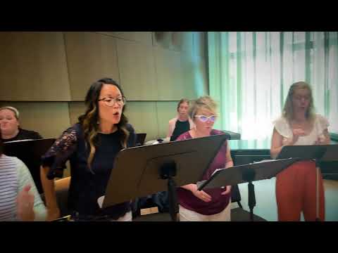 "Refugee" by Moira Smiley – Performed by Mirabai + Moira Smiley (composer / guest vocalist)