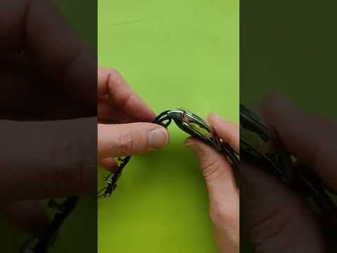 Best way to wear a NATO strap on small wrists: single pass, no bulky excess strap on the side.