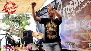 Download lagu Virall !!!! Rusdy Oyag turun panggung bawain lagu Daun Puspa mp3