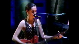 PJ Harvey - Dress Live The Late Show 1992