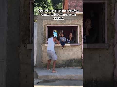 Da nem pra fazer fofoca na rua mais!😅 #comediadecasal #favela #quebrada #favelado #tiroteio
