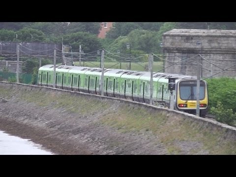 Irish Rail 29000 Class DMU number 29105 - Booterstown, Dublin
