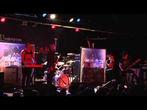 UTG TV: Abandon All Ships - Geeving (Live 11-23-11)(1080p HD)
