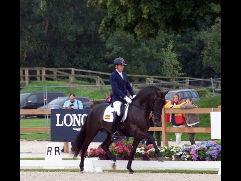 POETA DE SUSAETA - DÍAS PREVIOS AL CAMPEONATO DEL MUNDO - SEMEN DISPONIBLE EN TODO EL MUNDO