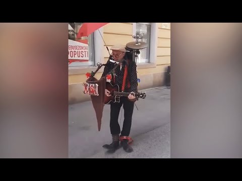 Ulični svirač u Knez Mihajlovoj