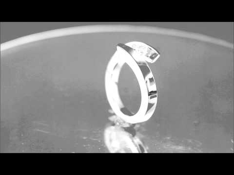 14K WHITE GOLD PRINCESS CUT DIAMOND ENGAGEMENT RING TENSION 0.75CT - KNR INC - 554