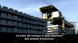 preview picture of video 'Un train de chantier Swietelsky d'1 km remplace des voies ferrées'