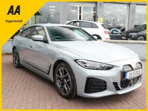 i4 eDRIVE 35 M-SPORT PLUS // ONE OWNER IN AS NEW C - Image 2