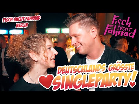 Deutschlands größte SINGLEPARTY 💘 Straßenumfrage FISCH SUCHT FAHRRAD BERLIN