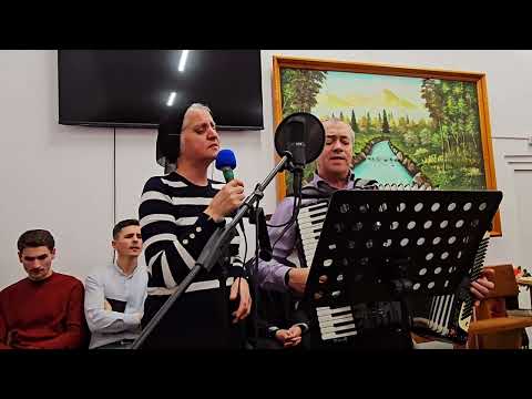 Fam. Dan Cernat - Zidește in mine o inimă curata