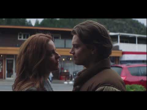 Nancy Drew Season 3 Nancy and Ace all kisses