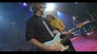 rogue traders - better in the dark LIVE at the chapel