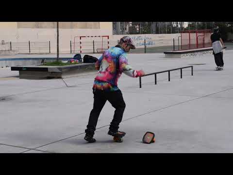 Cruising the city with Freeskates (Pt.1) Bilbao City, Basque Country 08/10/21