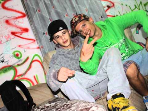 Odisseia Sonoplástica - Sorriso Forçado (Prod-CENOURAMIX)