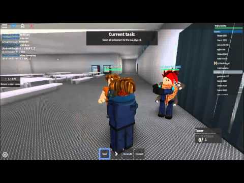 roblox:prison life more like thug life