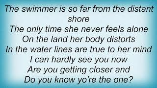Sleater Kinney - The Swimmer Lyrics