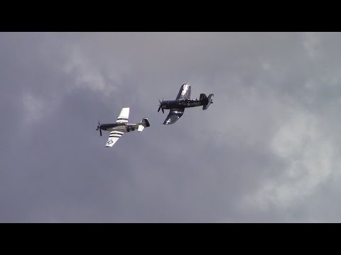 P 51 & F 4U Class of 45 2017 Beaufort Air Show