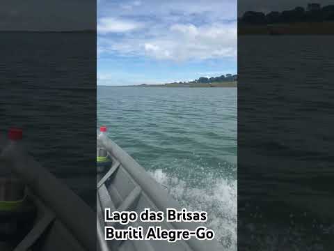 O Lago das Brisas, localizado em Buriti Alegre (GO) #aventuras #viagem #turismo