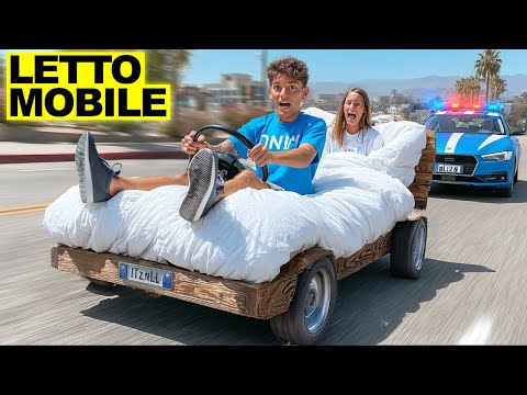 Trasformo la mia AUTO in un LETTO MOBILE, e giro per Milano..