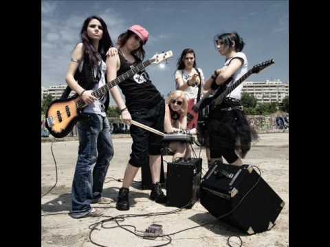 Blaxy girls-Nu suporti(E vina mea)