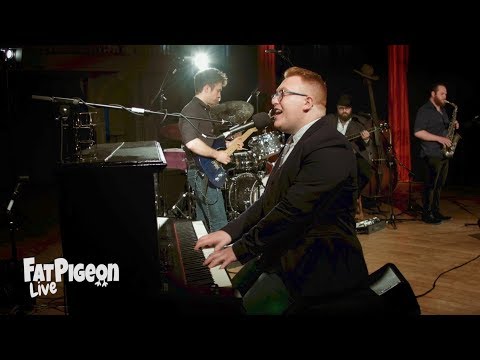 The Tom Seals Band - Small Town Mentality