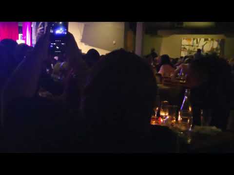 El Debarge Crashes Out in Atlanta City Winery over sound system