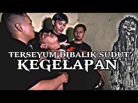 01!ada yang ngintip pin kita.dengan raut yang bahagia tapi serem‼️