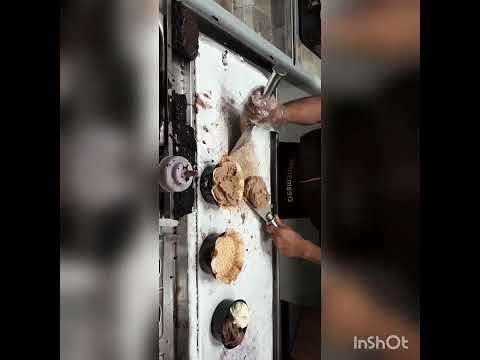 super delicious chocolate ice cream 😛😛😛😛