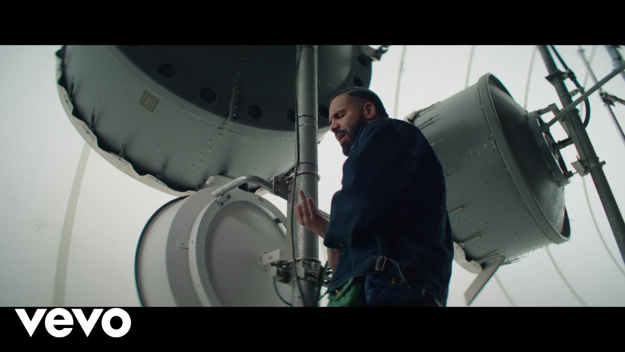 Drake - 2 Hard 4 The Radio