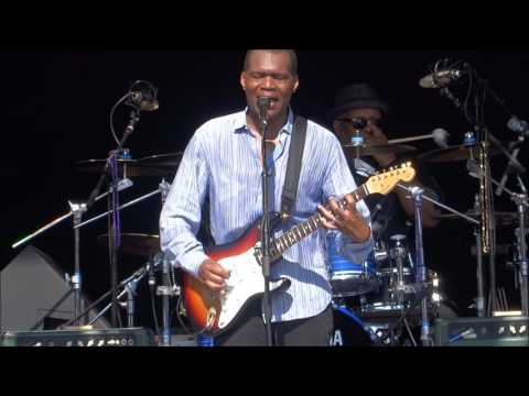 Robert Cray Band - Time Makes Two - NYS Fair - Syracuse, NY - September 4, 2016