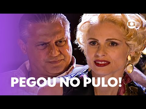 Chifre! Bruno pega Léia chegando escondida em casa! | O Rei do Gado | Vale a Pena Ver de Novo