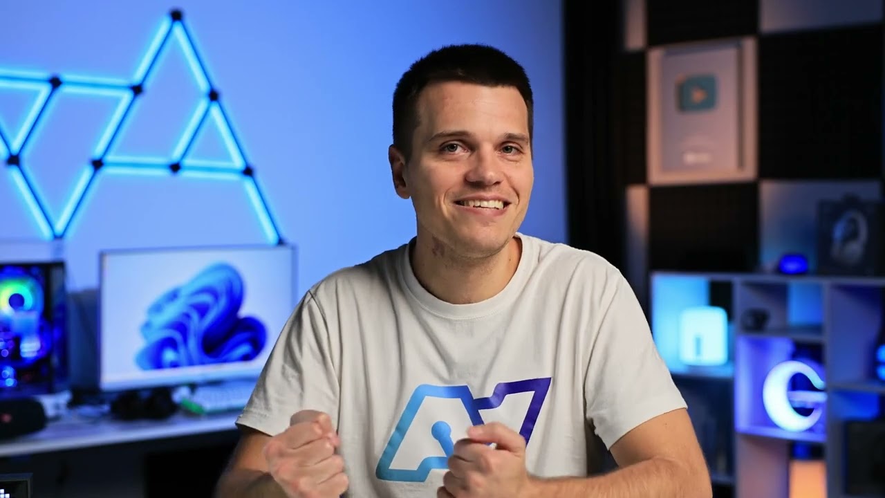 Телевізор Samsung 77" OLED QE77S90DAEXUA video preview