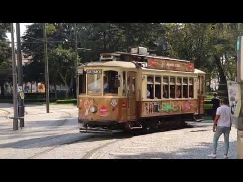 STCP - Eléctricos do Porto numa tarde de Outono