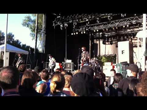 HOT WATER MUSIC - THE TRAPS  (LIVE AT RIOT FEST 2012 IN TORONTO)