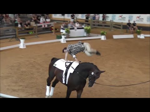 Deutsche Jugendmeisterschaft München 2023 - Einzelvoltigieren - Bela Lehnen