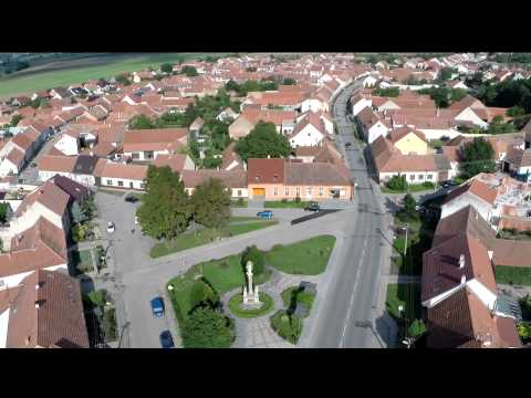 Blučina - kostel
