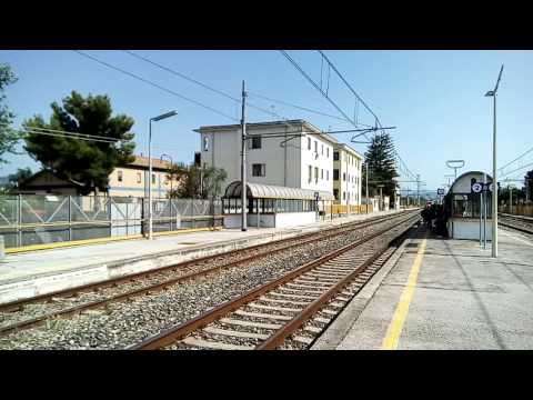 Minuetto ex Leonardo express a Capaccio.. Sull  illegale