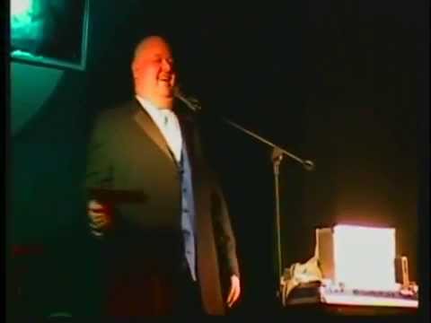 Comedy Magician Michael Night - Mind Reading