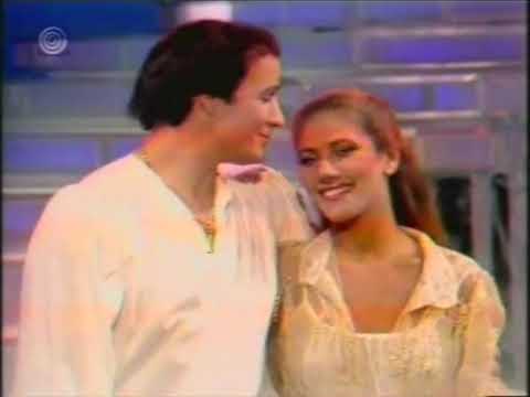 קרנבל - עירית ענבי ואבי טולדנו | מתוך "זמר רחוב - אבי טולדנו"