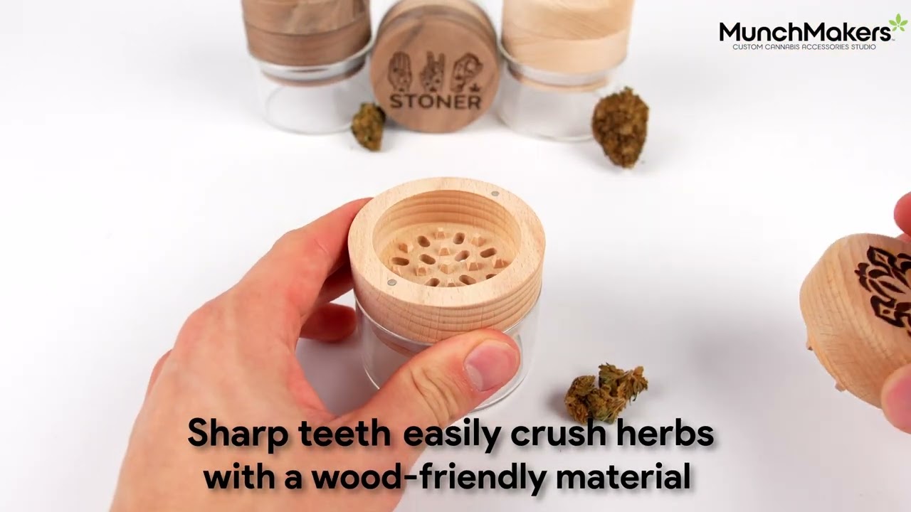Smoakjar Wooden Grinder