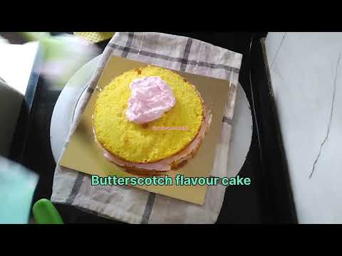 Soft and Spongy Butterscotch flavour cake 😋🎂