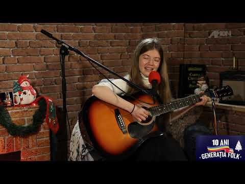 Raluca Ilie - O iarnă distantă