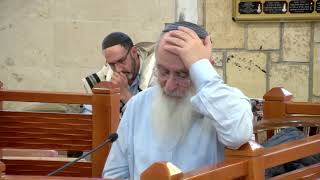 תנו לנו אחד מכם ונהרגנו - שיעור 56 - ספר שופטים - פרק ט"ו (הרב אורי עמוס שרקי) - התמונה מוצגת ישירות מתוך אתר האינטרנט יוטיוב. זכויות היוצרים בתמונה שייכות ליוצרה. קישור קרדיט למקור התוכן נמצא בתוך דף הסרטון