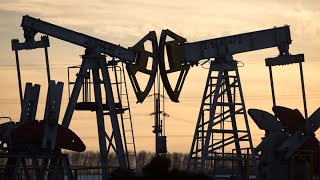 Oil Prices Continue Rising as Geopolitical Risks Mount