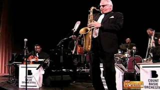 Count Basie - 16 Men Swinging
