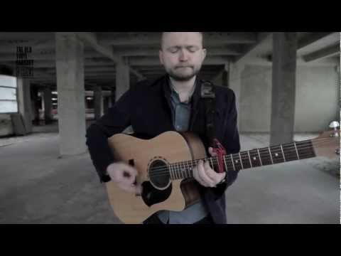 Luke Ritchie - Butterfly (Old Vinyl Factory Session)