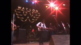Waylon Jennings - “Don’t You Think This Outlaw Bit’s Done Got Out Of Hand” (Live At Opryland: 1978)