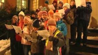 preview picture of video 'Weihnachtshütte vor dem SportSchloss Velen'