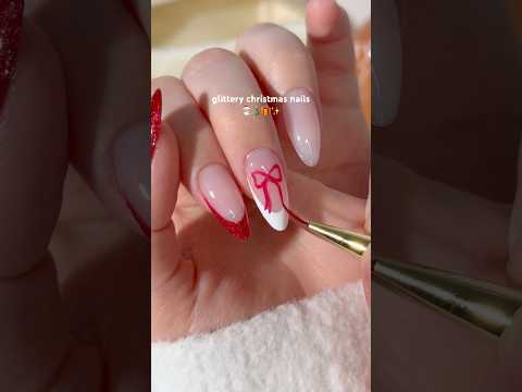 Christmas Nails 🎅🏼🎁 𝗣𝗿𝗼𝗱𝘂𝗰𝘁𝘀 𝗳𝗿𝗼𝗺 𝗴𝗲𝗹𝗶𝗽𝗼𝘁𝗶𝗼𝗻.𝗰𝗼𝗺 ✨ #nailart #naildesign